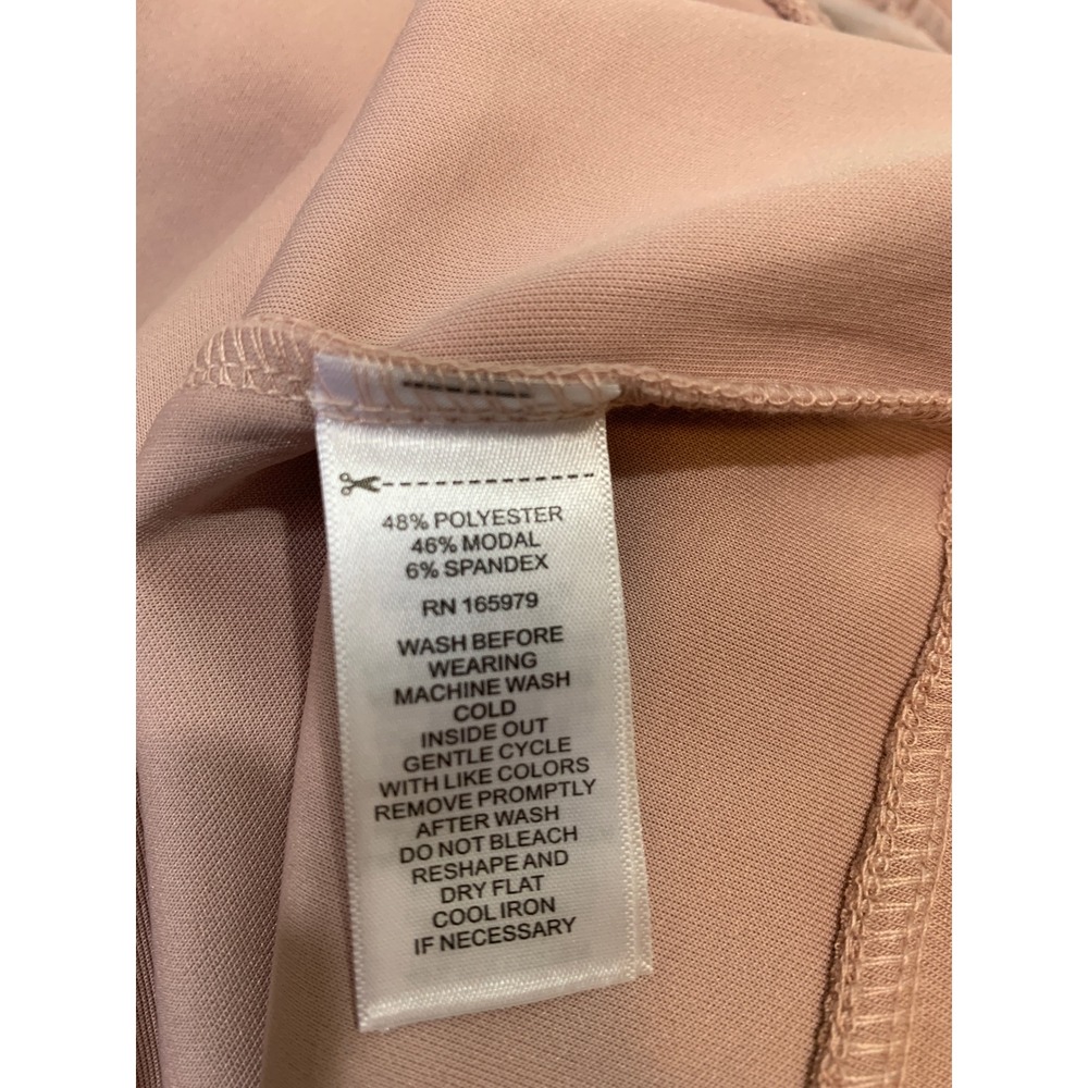 NEW Cable & Gauge Studio Pullover Top Womens 3X Adobe Rose Satin Shoulder‎ Trim - Picture 8 of 10